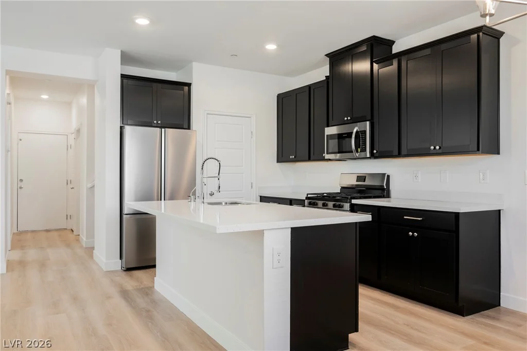 766 Star Estates, North Las Vegas, NV 89086