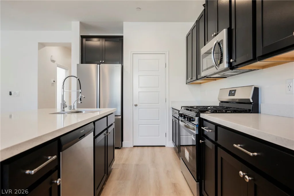 766 Star Estates, North Las Vegas, NV 89086