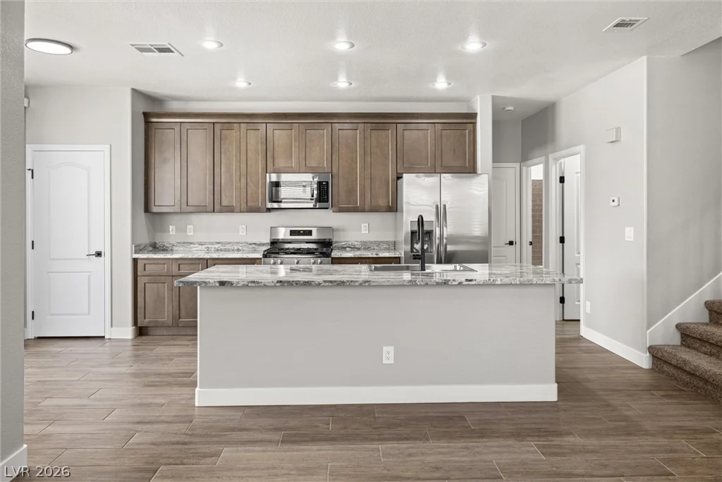 1078 Silver Star, Henderson, NV 89002