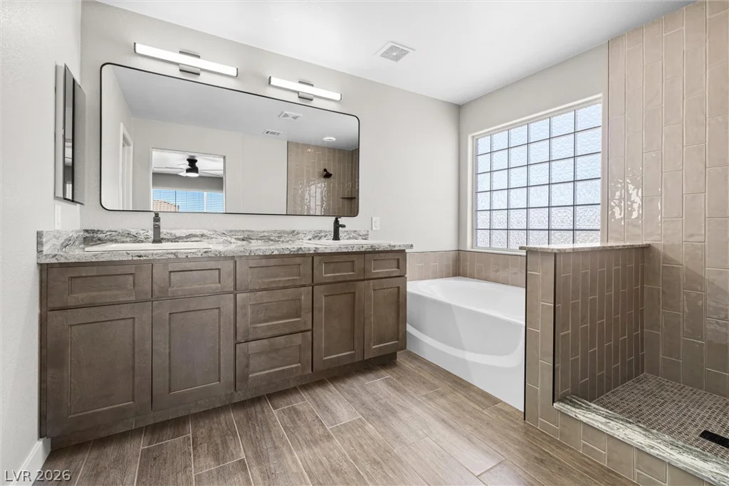 1078 Silver Star, Henderson, NV 89002