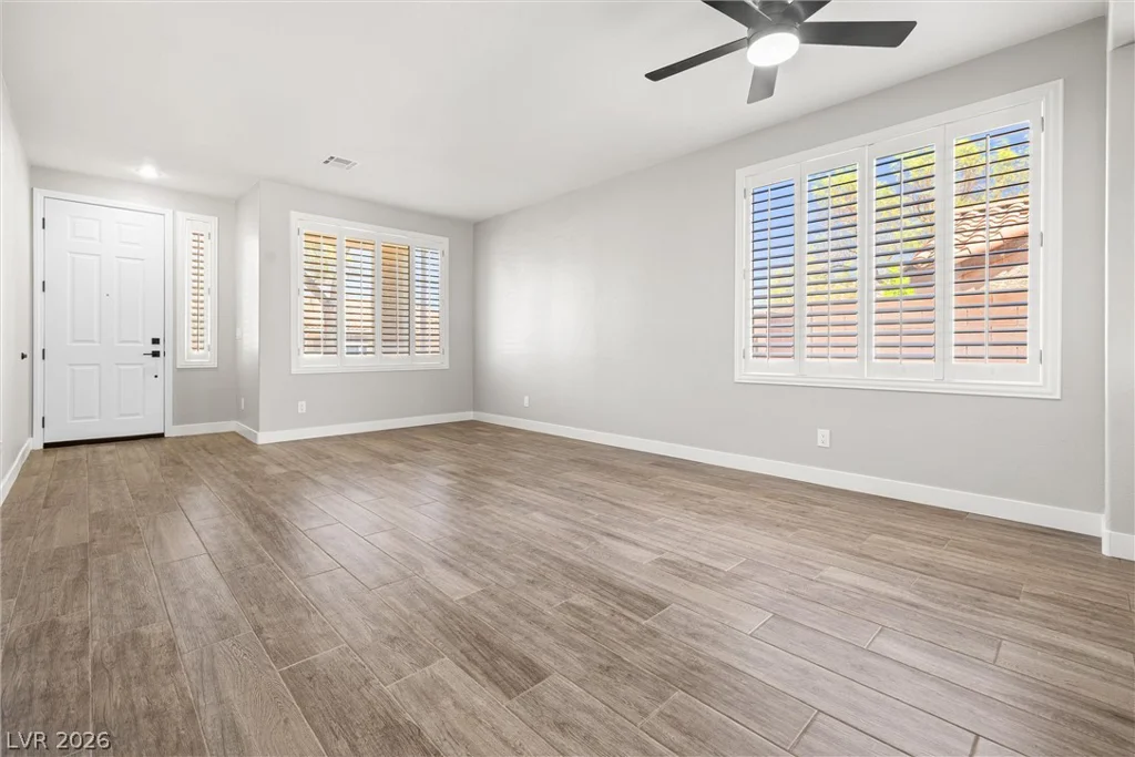 1078 Silver Star, Henderson, NV 89002