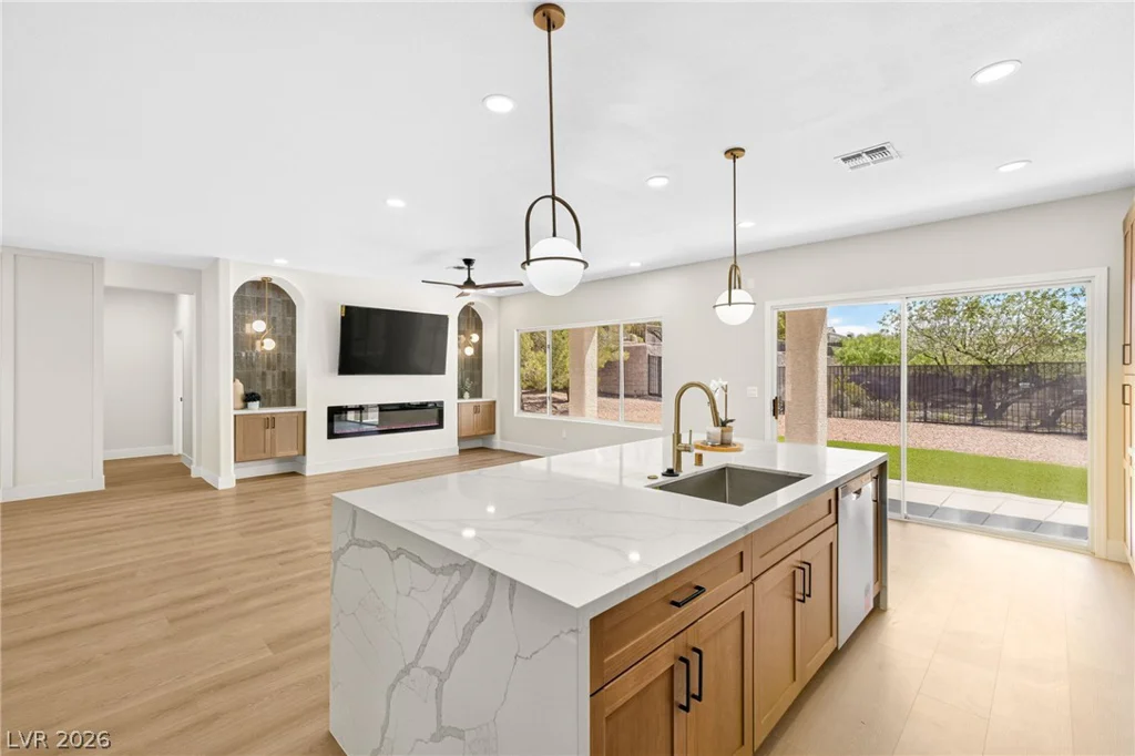 1651 Danbury Crossing, Henderson, NV 89052