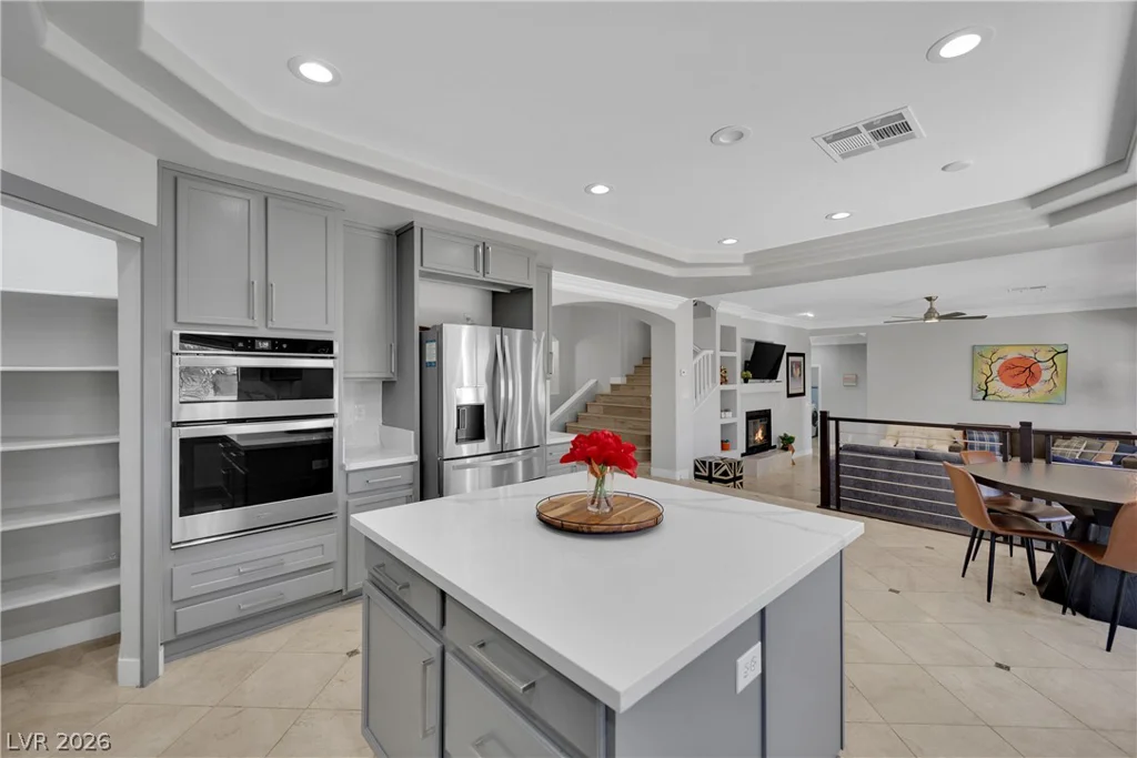 5440 Regal Peak, Las Vegas, NV 89118