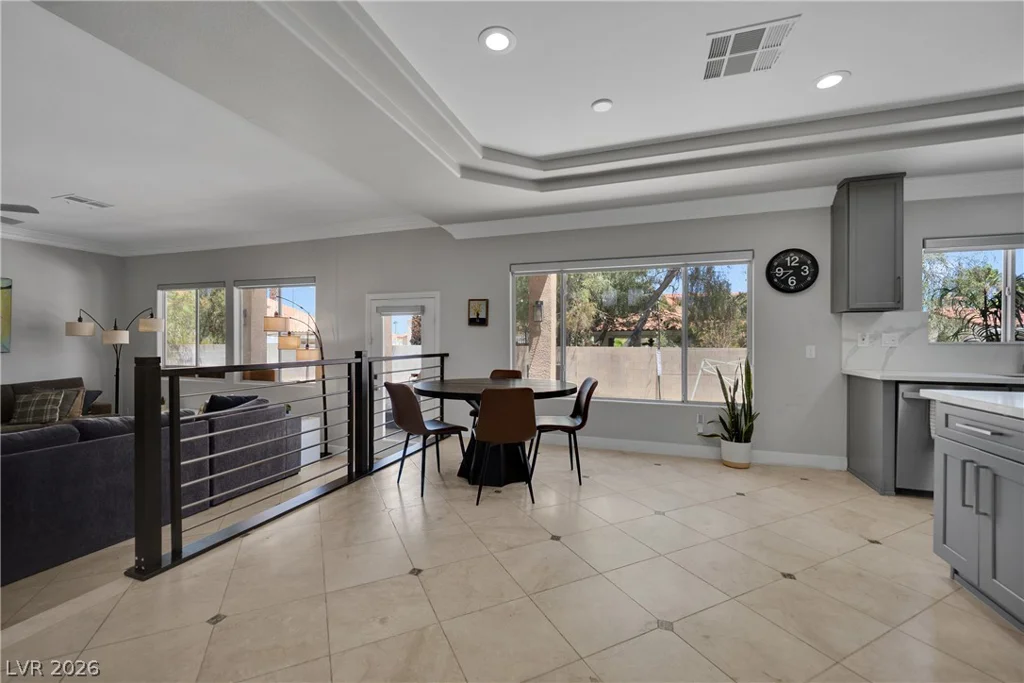 5440 Regal Peak, Las Vegas, NV 89118