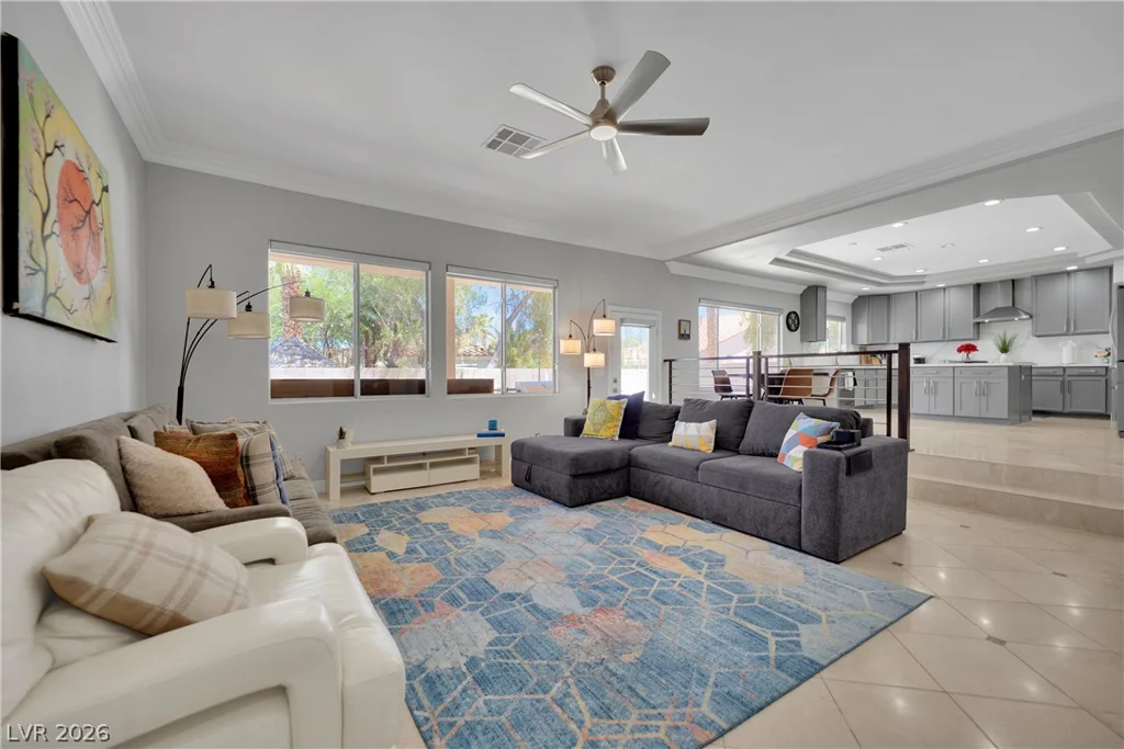 5440 Regal Peak, Las Vegas, NV 89118