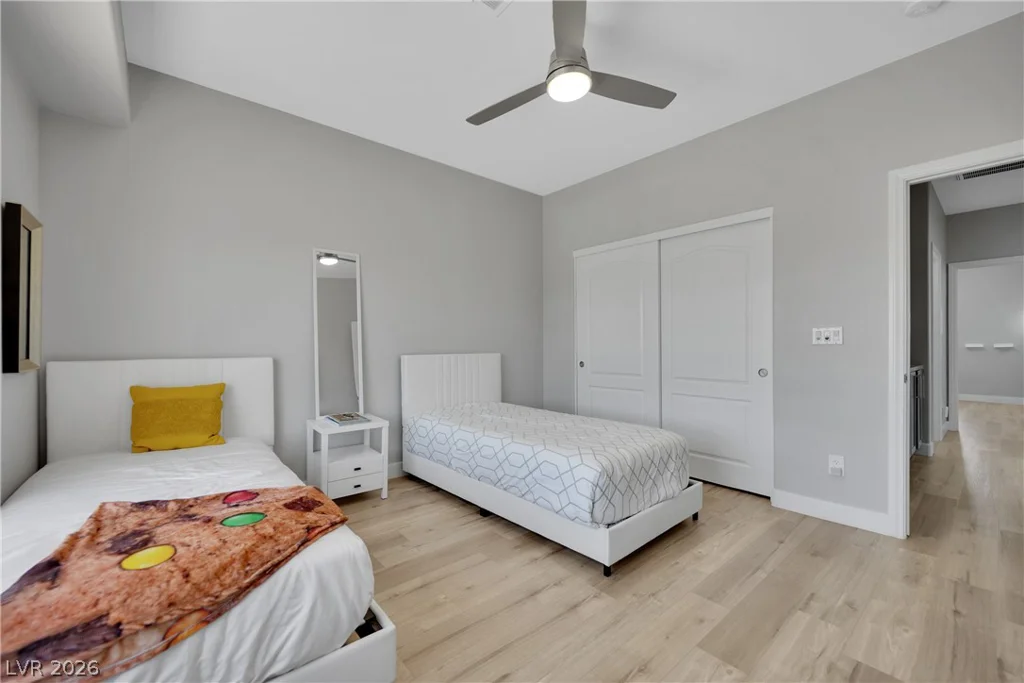 5440 Regal Peak, Las Vegas, NV 89118