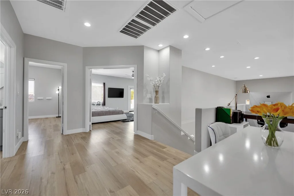 5440 Regal Peak, Las Vegas, NV 89118