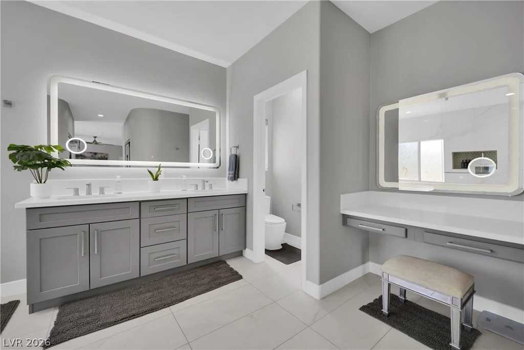 5440 Regal Peak, Las Vegas, NV 89118