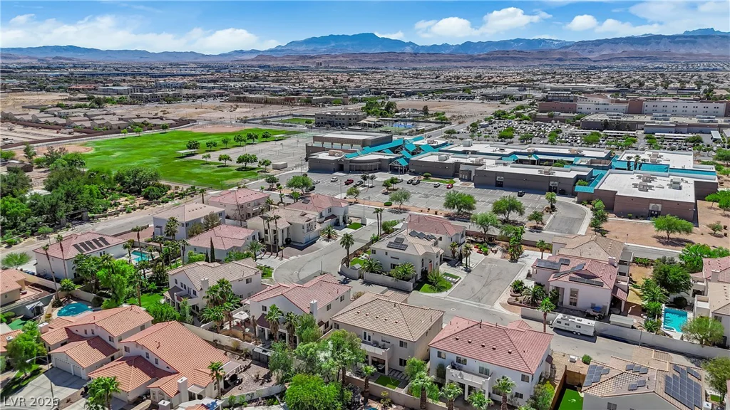 5440 Regal Peak, Las Vegas, NV 89118