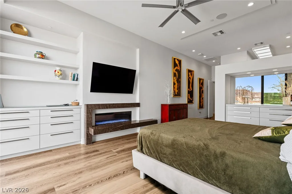 662 Falcon Summit, Henderson, NV 89012