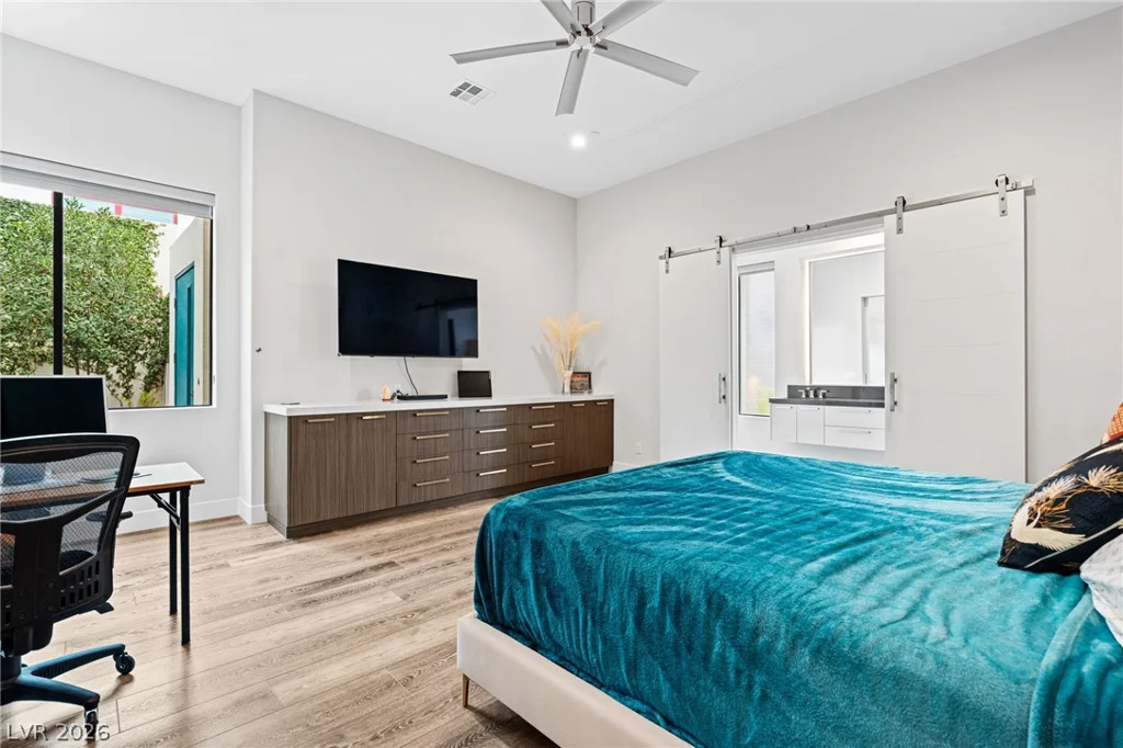 662 Falcon Summit, Henderson, NV 89012