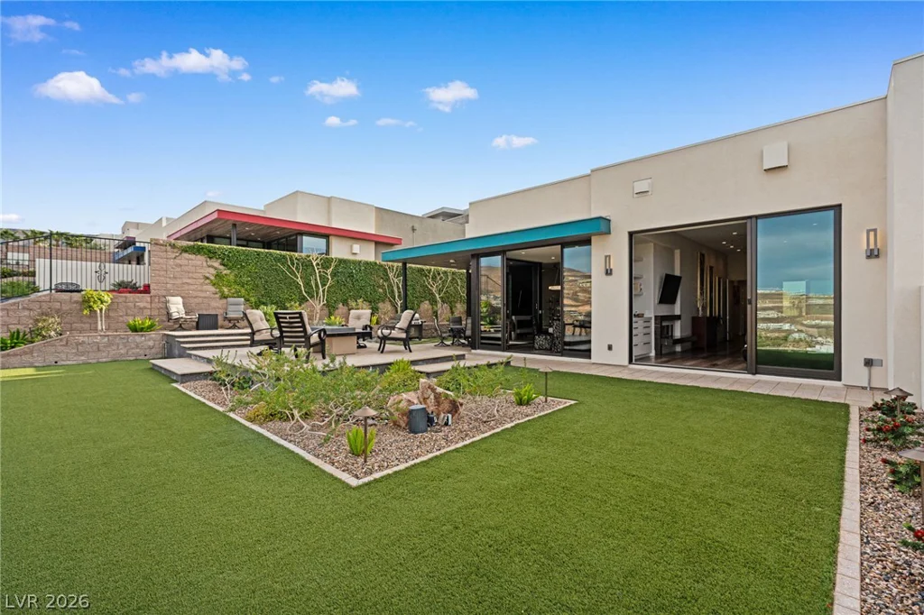 662 Falcon Summit, Henderson, NV 89012
