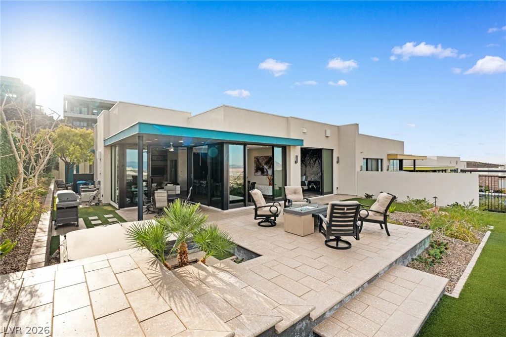 662 Falcon Summit, Henderson, NV 89012