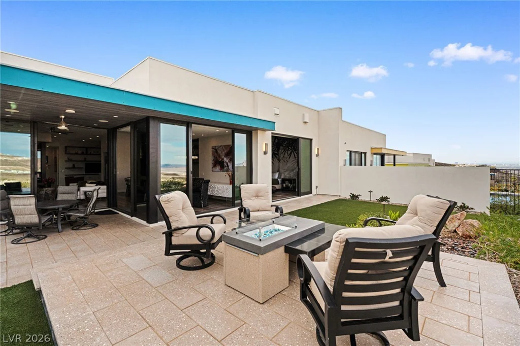 662 Falcon Summit, Henderson, NV 89012