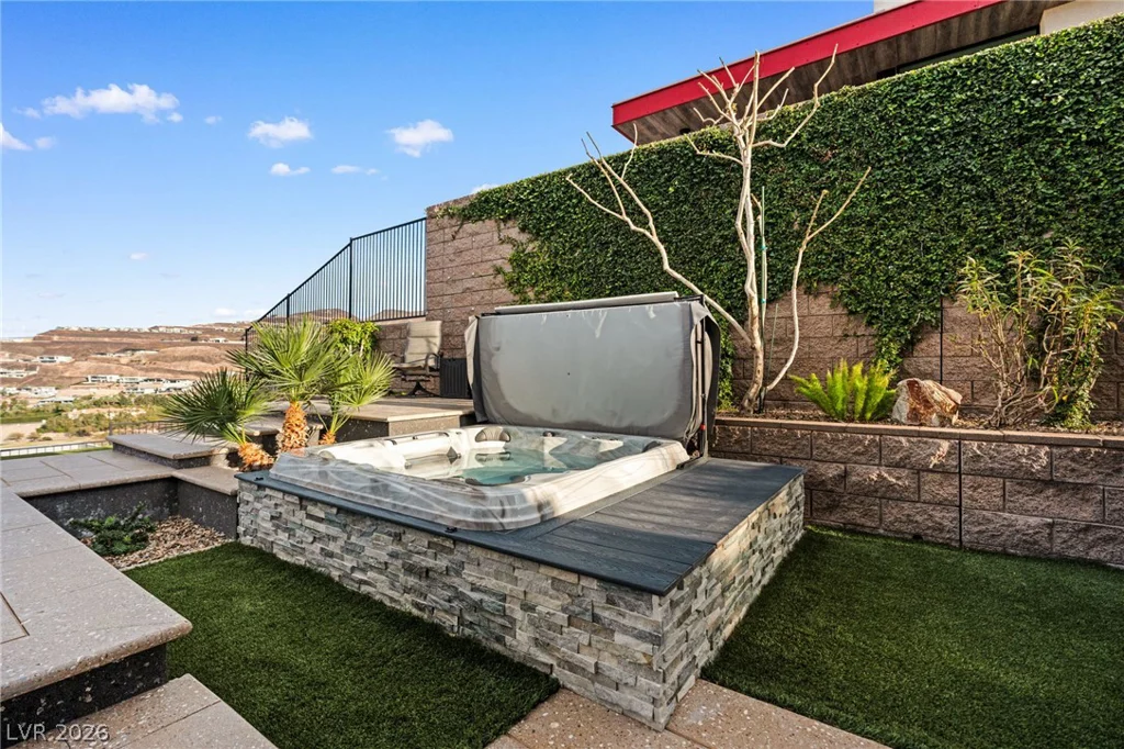 662 Falcon Summit, Henderson, NV 89012