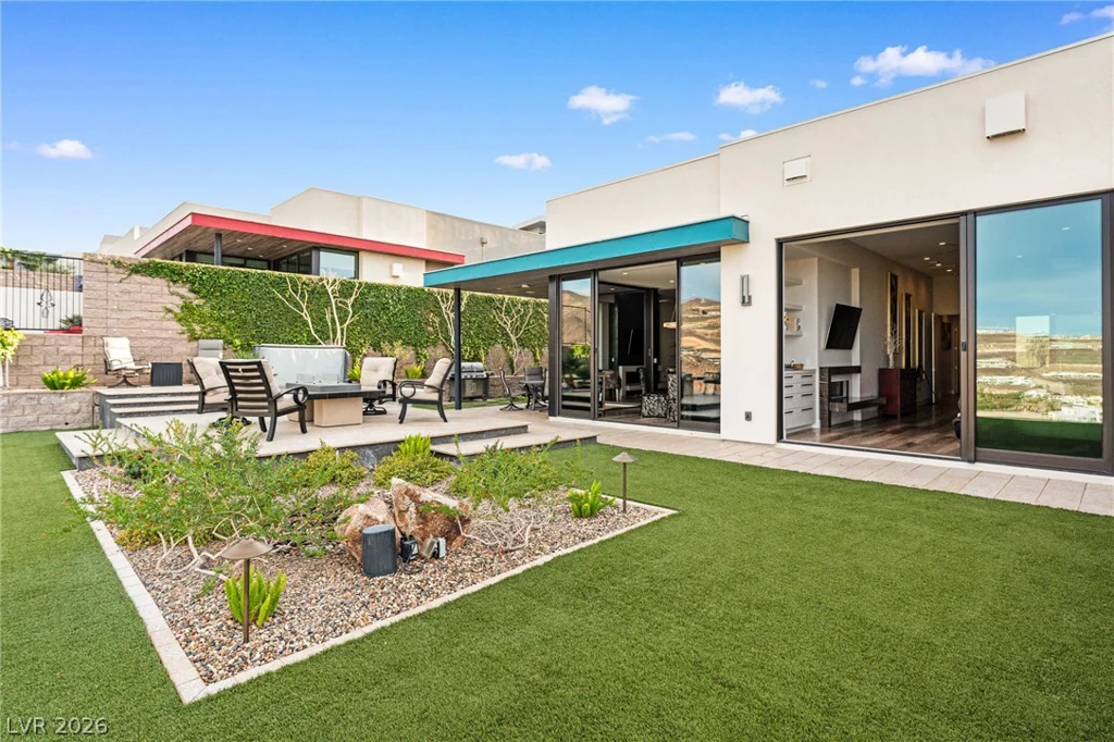 662 Falcon Summit, Henderson, NV 89012