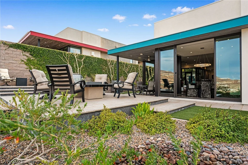 662 Falcon Summit, Henderson, NV 89012