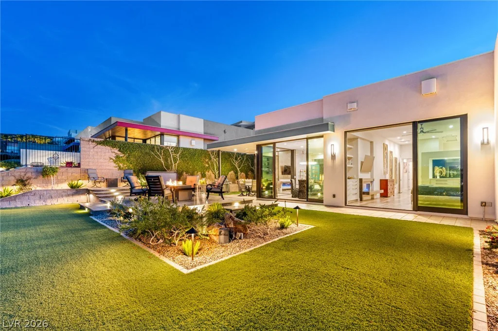 662 Falcon Summit, Henderson, NV 89012