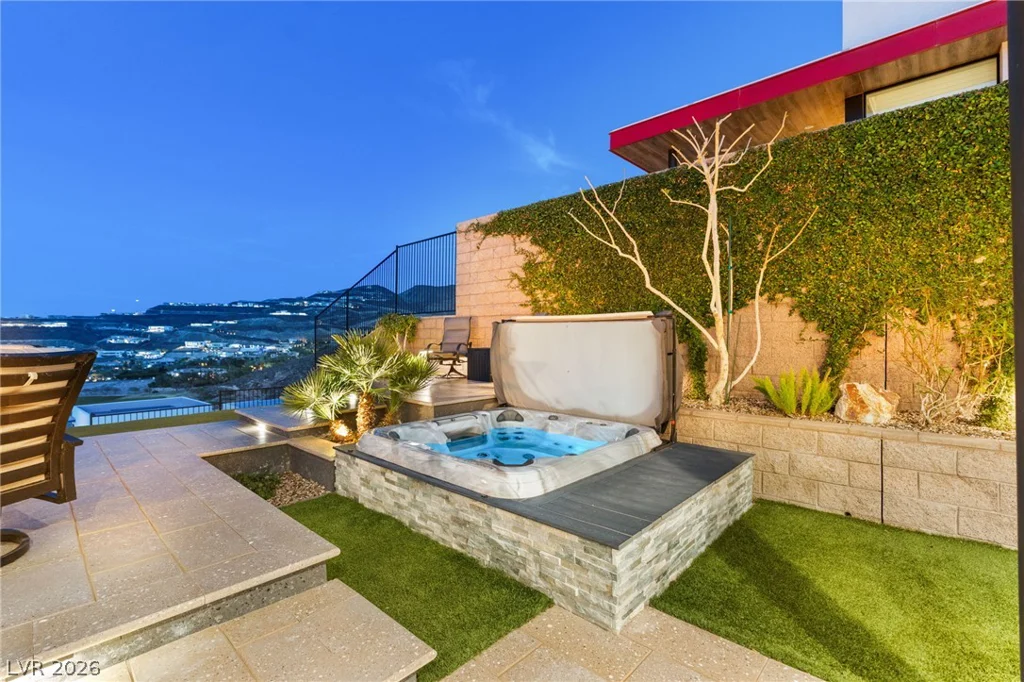 662 Falcon Summit, Henderson, NV 89012
