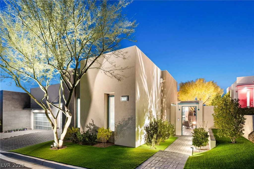 662 Falcon Summit, Henderson, NV 89012