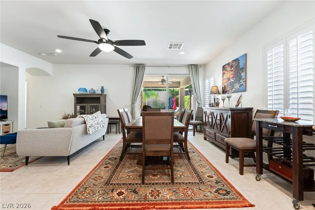 2651 Thornview, Las Vegas, NV 89135