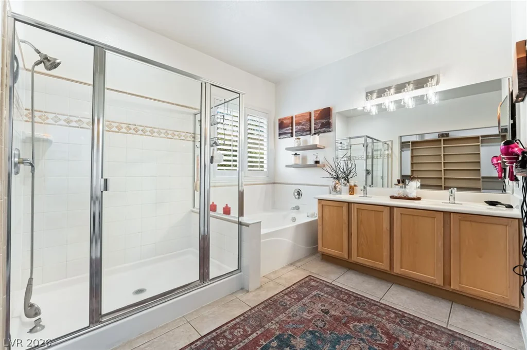 2651 Thornview, Las Vegas, NV 89135
