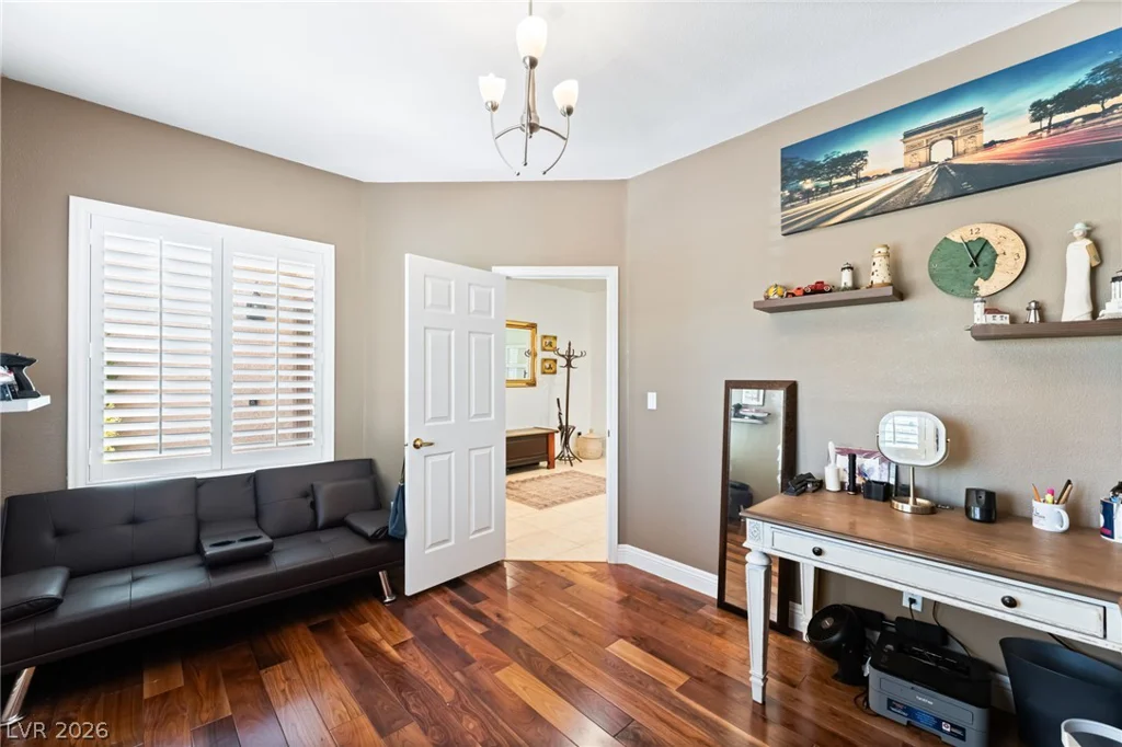 2651 Thornview, Las Vegas, NV 89135