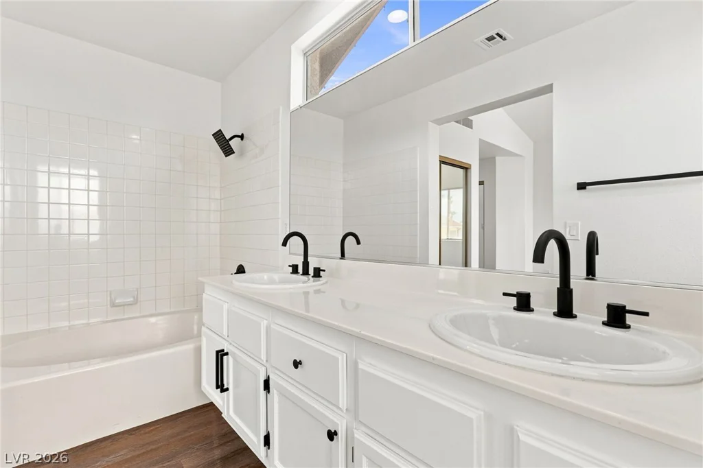 1415 Bent Arrow, North Las Vegas, NV 89031