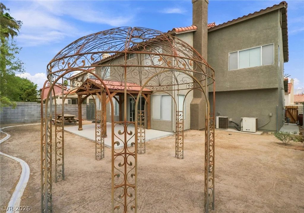 1415 Bent Arrow, North Las Vegas, NV 89031