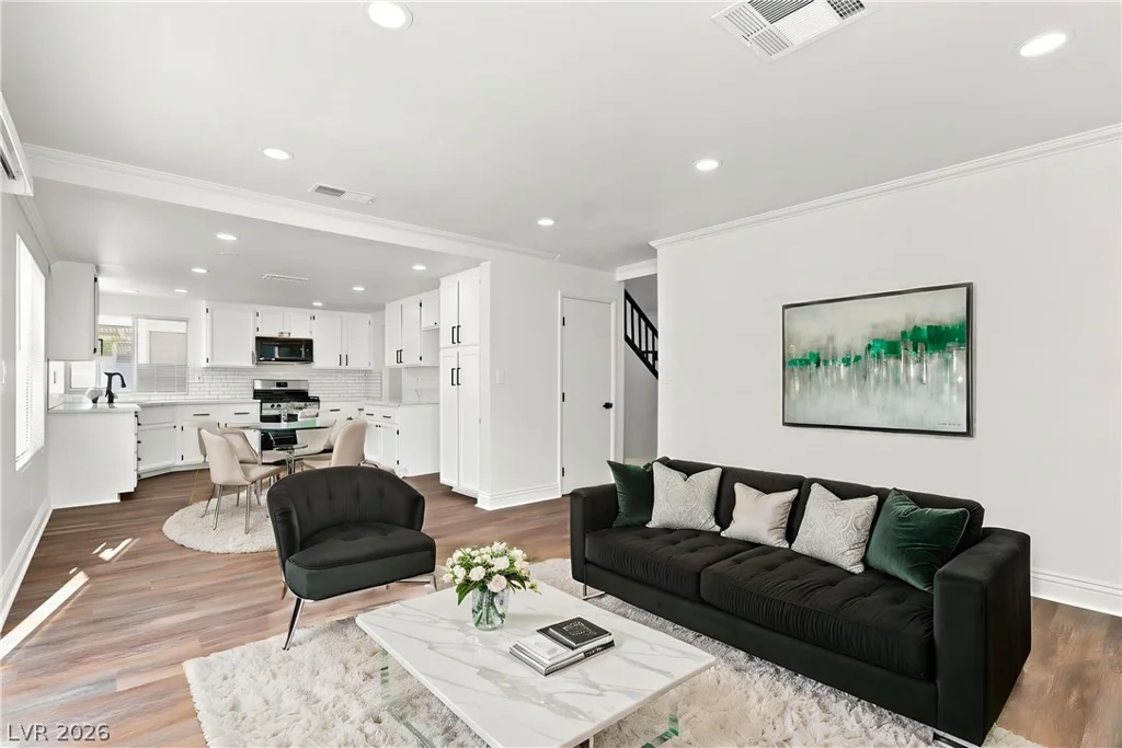 1415 Bent Arrow, North Las Vegas, NV 89031