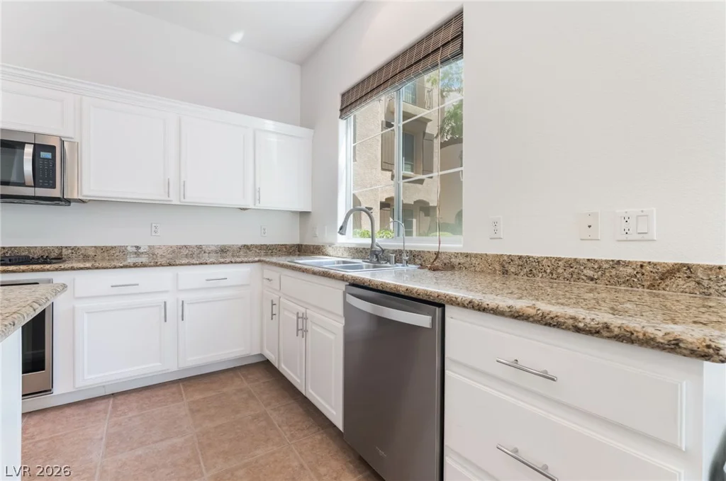 1898 Granemore, Las Vegas, NV 89135