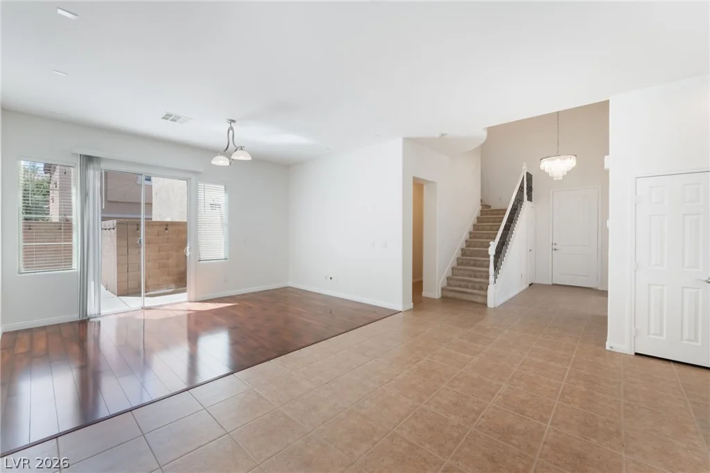 1898 Granemore, Las Vegas, NV 89135