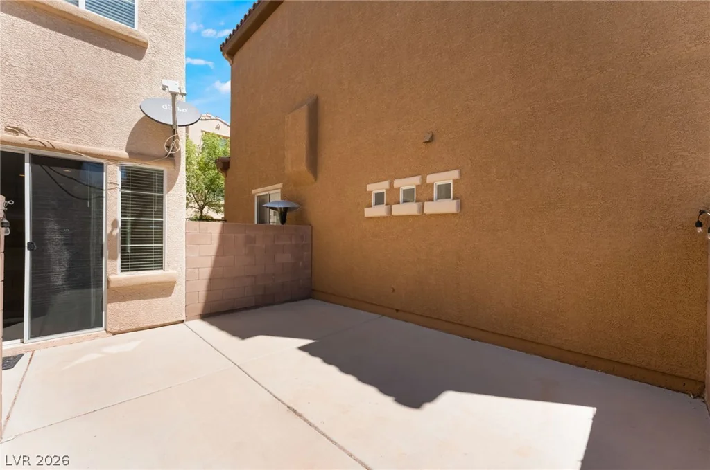 1898 Granemore, Las Vegas, NV 89135