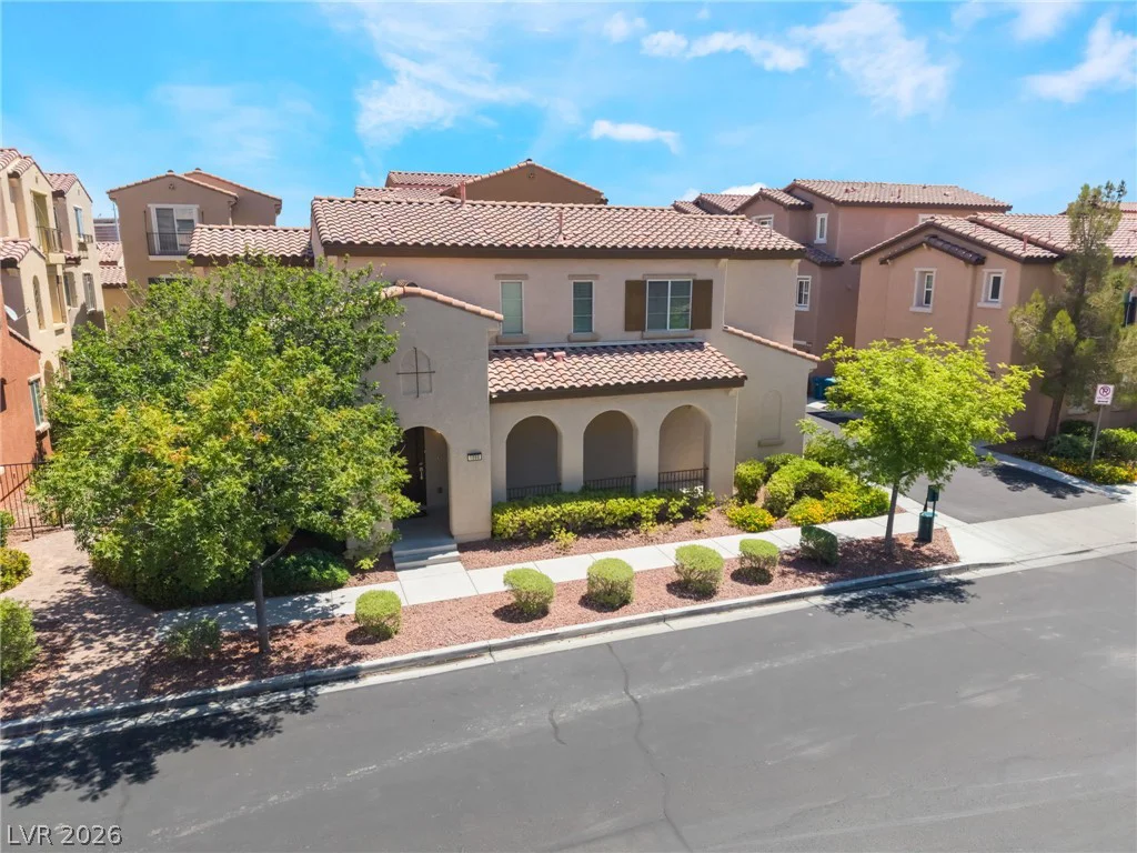 1898 Granemore, Las Vegas, NV 89135