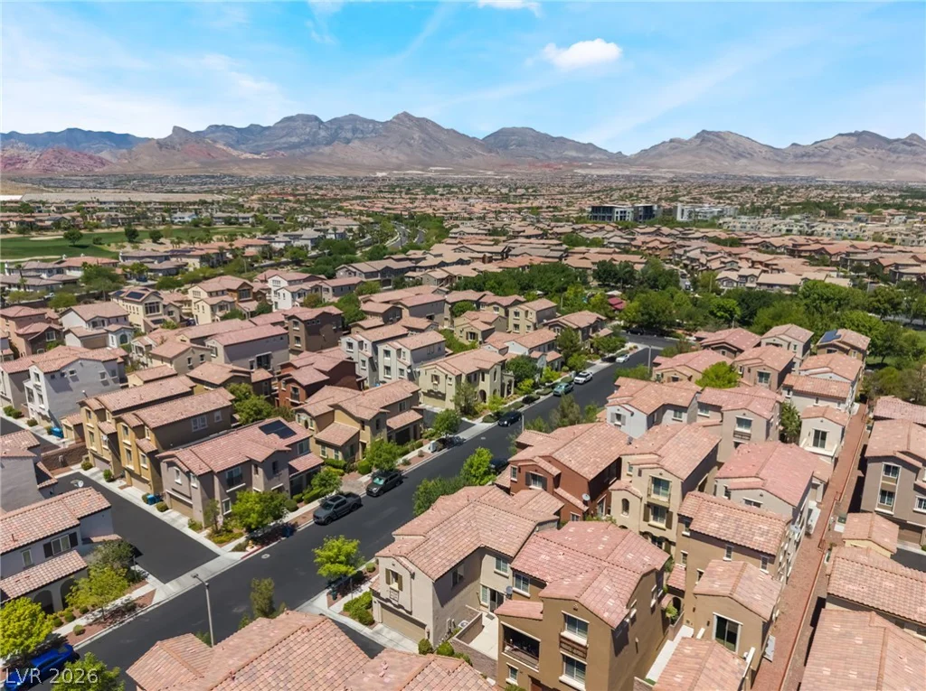 1898 Granemore, Las Vegas, NV 89135