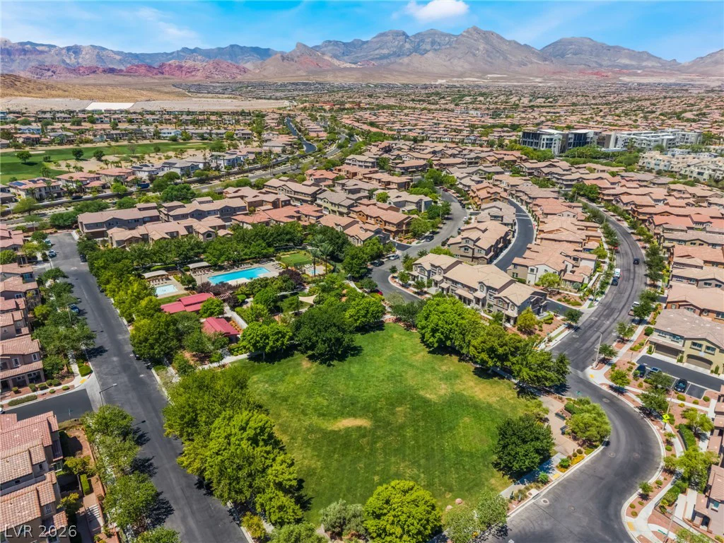 1898 Granemore, Las Vegas, NV 89135