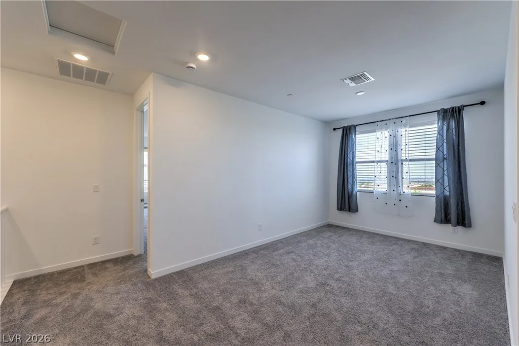 11390 Crimson Ledge, Las Vegas, NV 89138