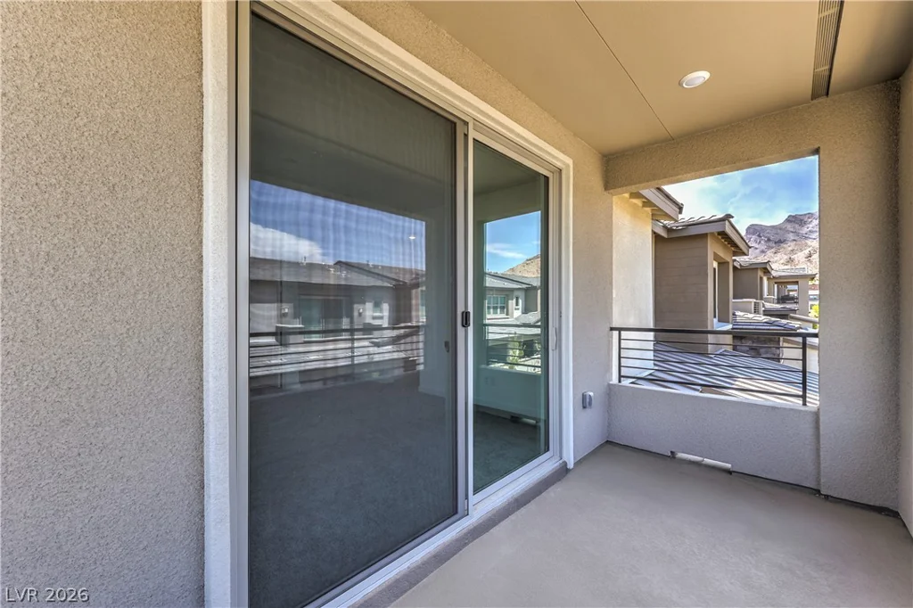 11390 Crimson Ledge, Las Vegas, NV 89138