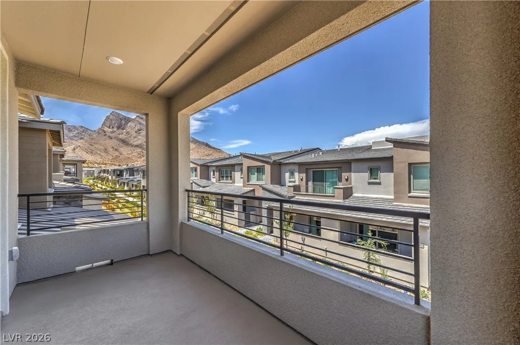 11390 Crimson Ledge, Las Vegas, NV 89138