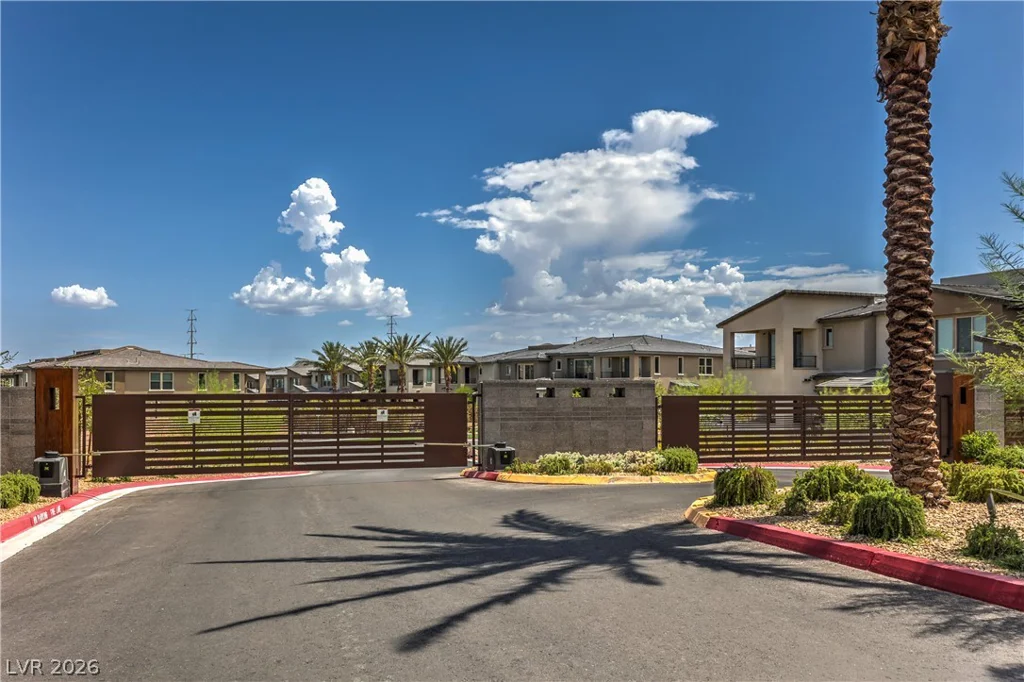 11390 Crimson Ledge, Las Vegas, NV 89138
