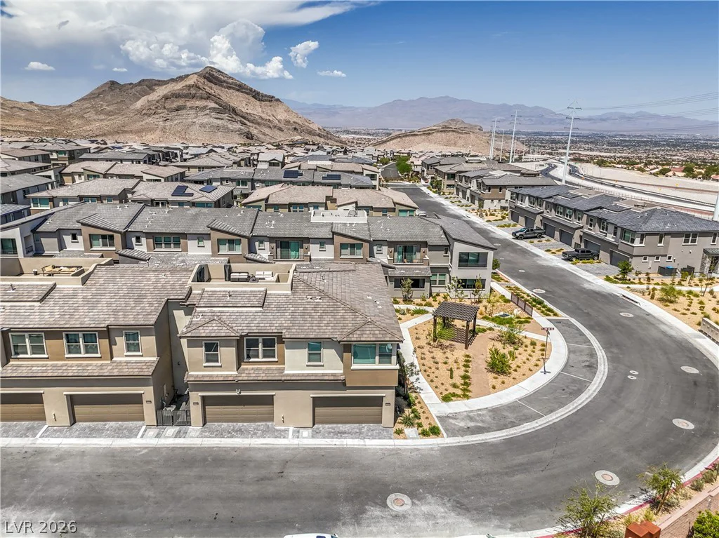 11390 Crimson Ledge, Las Vegas, NV 89138
