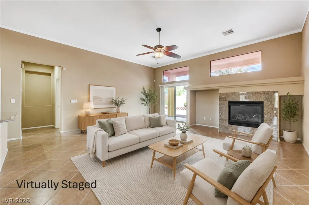 916 Kevin Baker, North Las Vegas, NV 89086