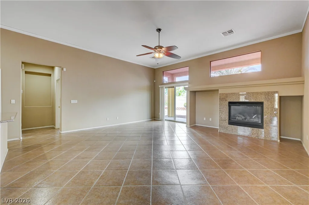916 Kevin Baker, North Las Vegas, NV 89086