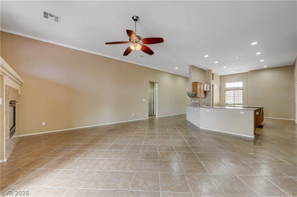 916 Kevin Baker, North Las Vegas, NV 89086