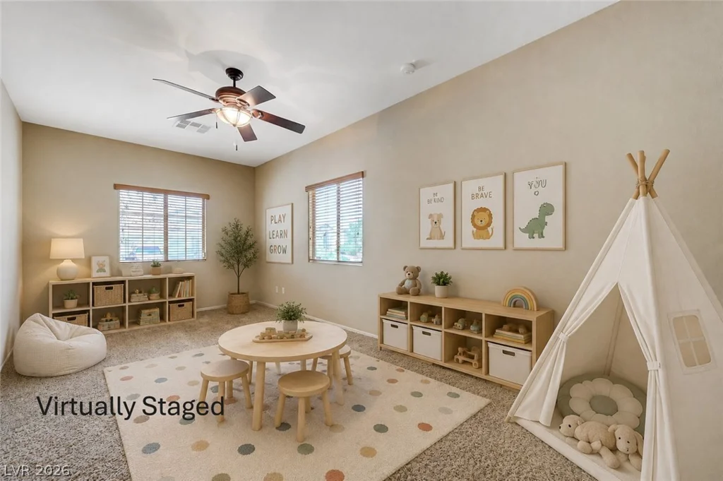 916 Kevin Baker, North Las Vegas, NV 89086