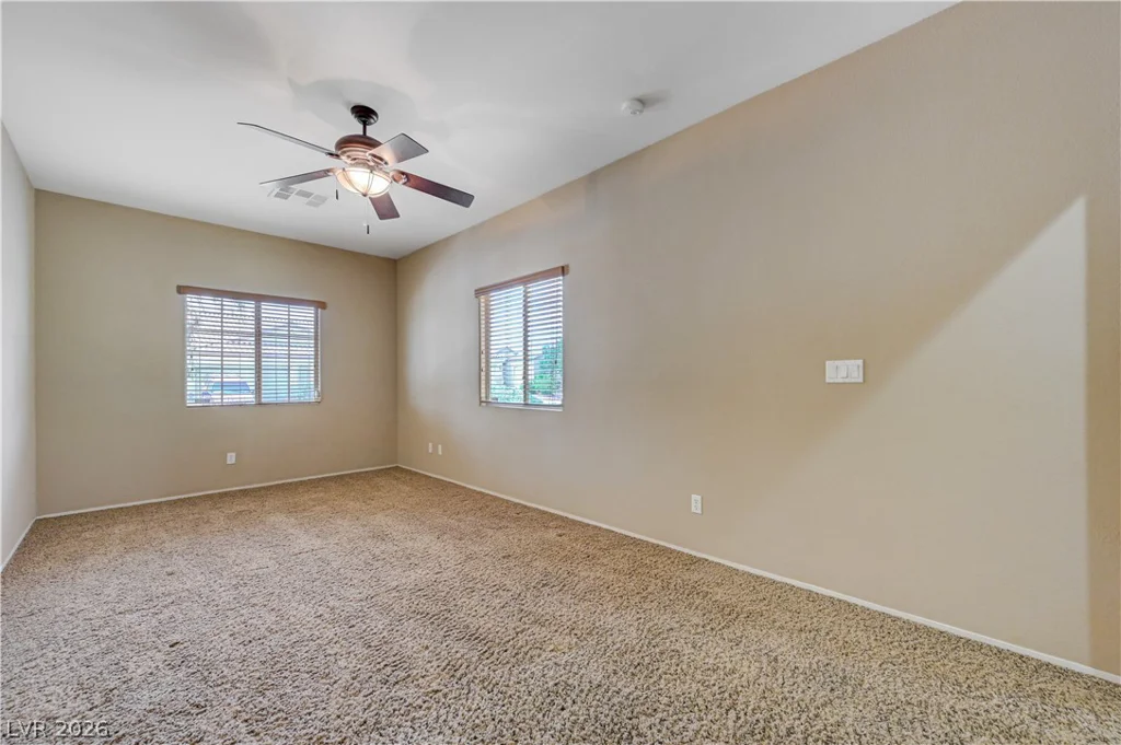 916 Kevin Baker, North Las Vegas, NV 89086