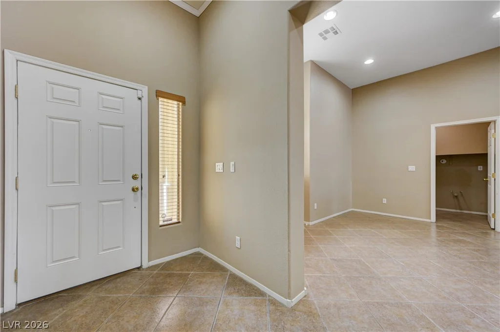 916 Kevin Baker, North Las Vegas, NV 89086