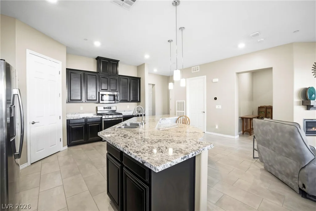 697 Otter Brook, Henderson, NV 89011