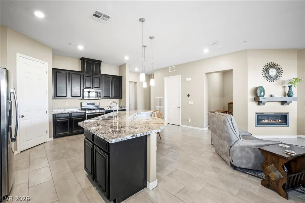 697 Otter Brook, Henderson, NV 89011