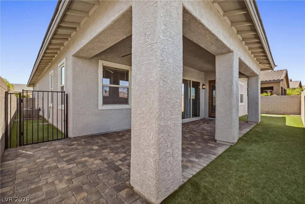 697 Otter Brook, Henderson, NV 89011